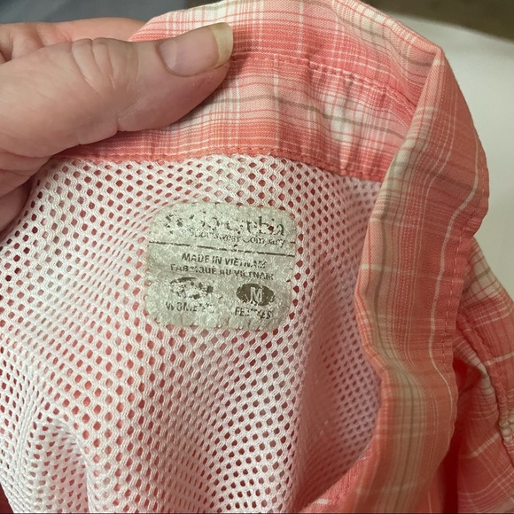 Columbia PFG Performance Fishing Group Shirt with Gathered 3/4 length sleeves - Picture 3 of 6